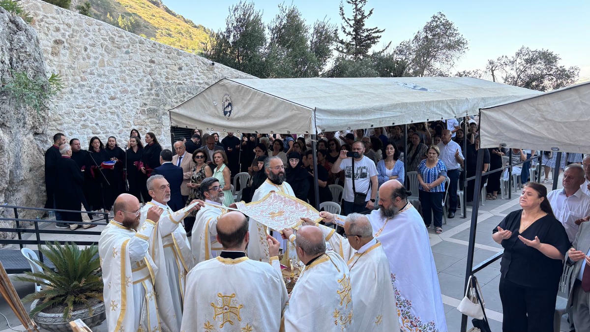 Antakya'da Saint Pierre Kilisesi’nde, Aziz Petrus ve Pavlus Bayramı kutlandı