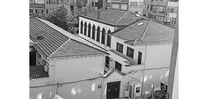 Տատեանի շէնքը բանավէճի նիւթ