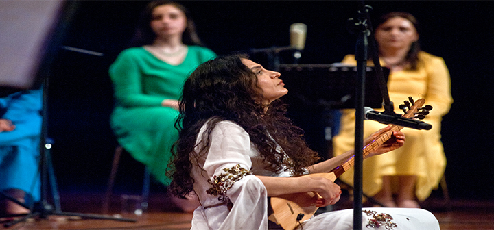 Կախարդական ծիսակատարութիւն համերգի տարազով