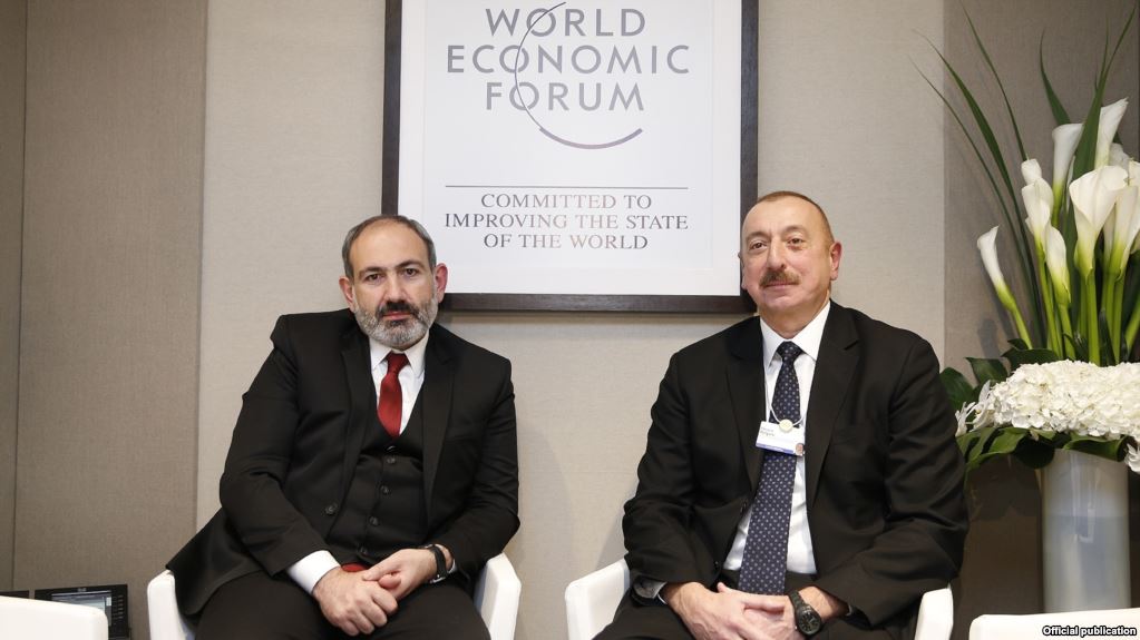 Paşinyan’dan Davos mesajları