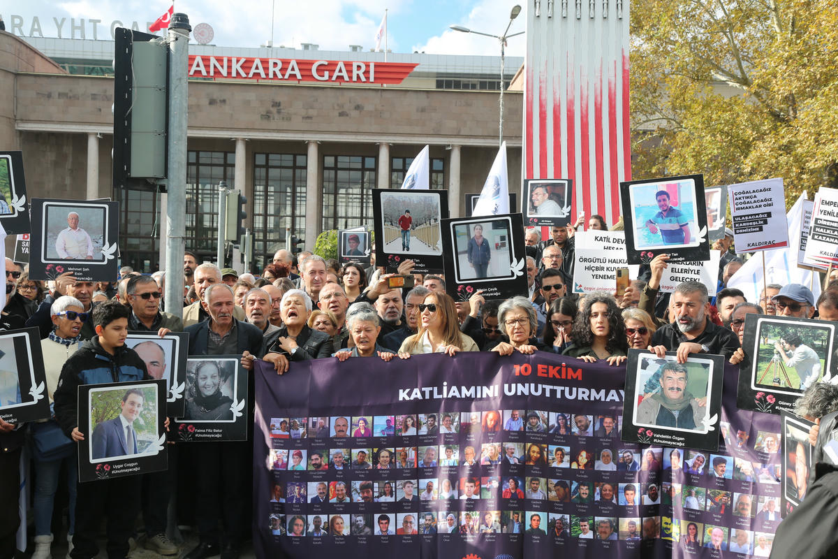 Gar Katliamı 10’uncu yılında anıldı: 104 insana adalet gelmeden barış tesis edilemez