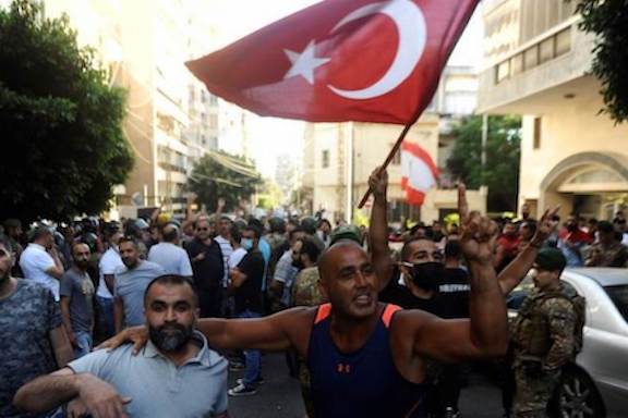 Լիբանանի թրքական գաղութը  Լուսարձակի տակ