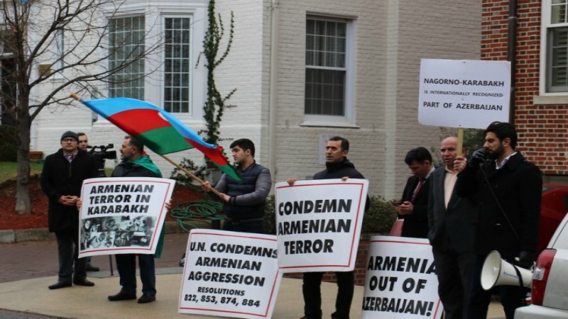 Առերեսուիլ մեր ներքին ատրպէյճանցիին հետ