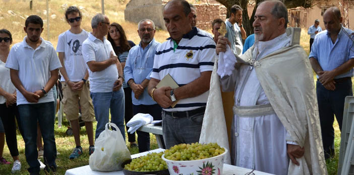 Խաղողօրհնէք ամենուրէք