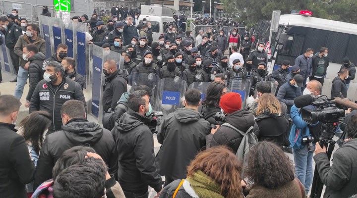 Boğaziçi protestoları: Çok sayıda öğrenci gözaltında