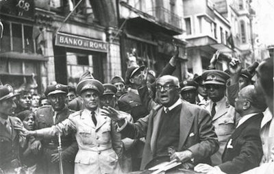 Celal Bayar 6-7 Eylül sonrası İstiklal Caddesi'nde
