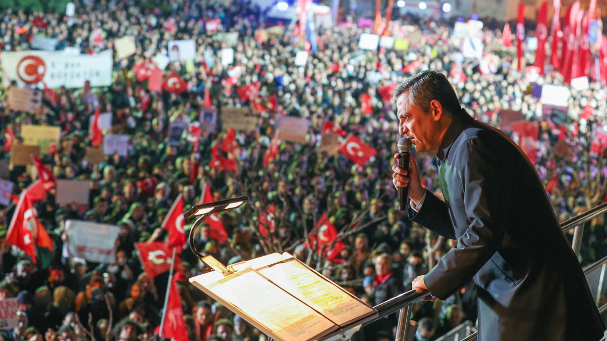 CHP bugün Şişli'de: "Darbenin 200. günü buluşmasına herkesi davet ediyorum"