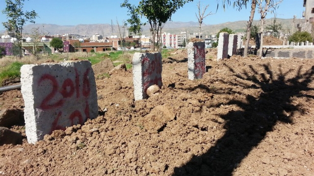 Հրդեհը կը ծաւալի ամէն կողմ