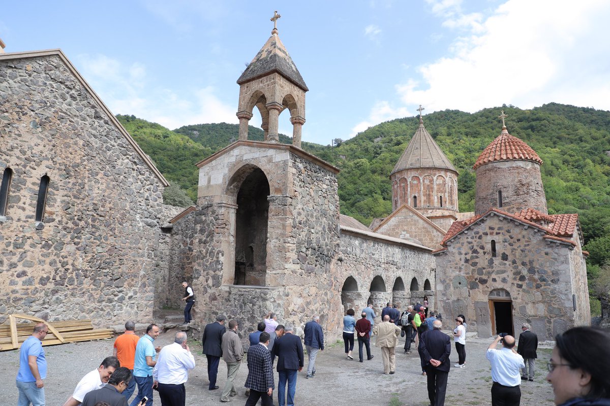 Rus askerleri Dadivank yakınında kontrol noktası kurdu