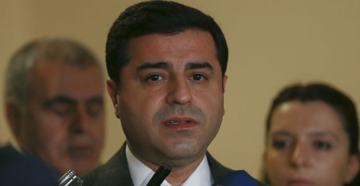 Demirtaş: "Hükümet’e de, PKK’ye de çağrı yapıyorum. Türkiye 15 Temmuz öncesi Türkiye'si değildir."