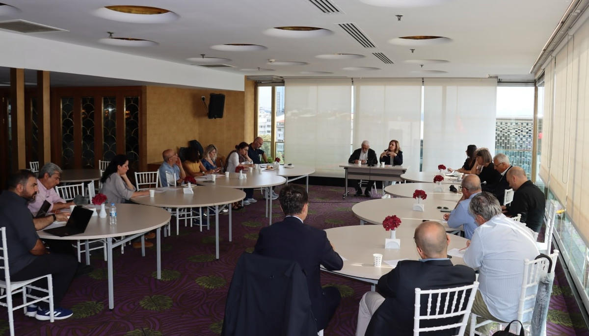 DEM Partili Doğan ve Oluç: Komisyon Öcalan'ı dinlemeli, ısrarlıyız