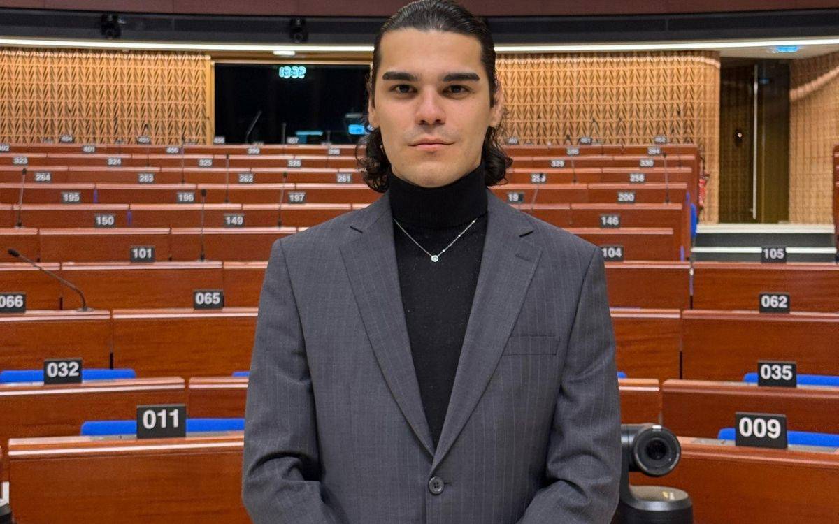 Avrupa Parlamentosu ve Uluslararası Af Örgütü’nden tutuklu Enes Hocaoğulları için çağrı