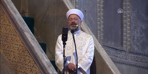 'Kılıç artığı'ndan kılıçla hutbeye