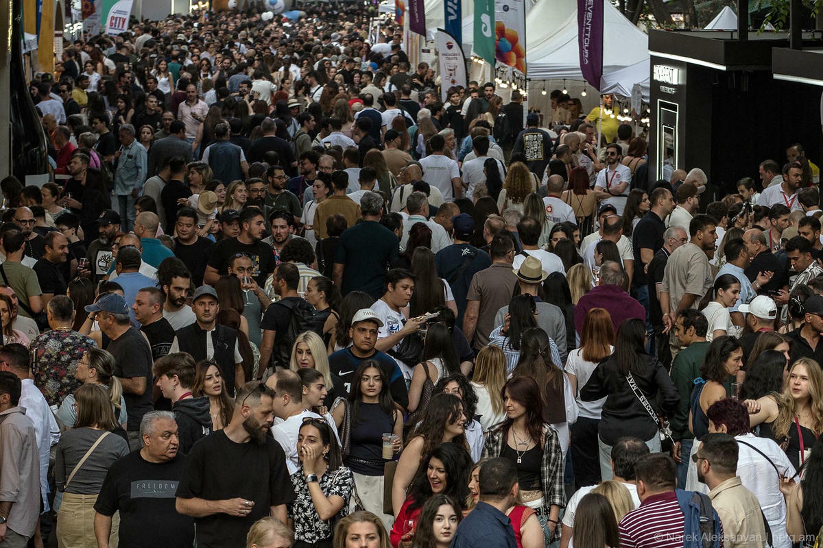 Երեւան վայելեց Գինիի Օրեր Փառատօնը