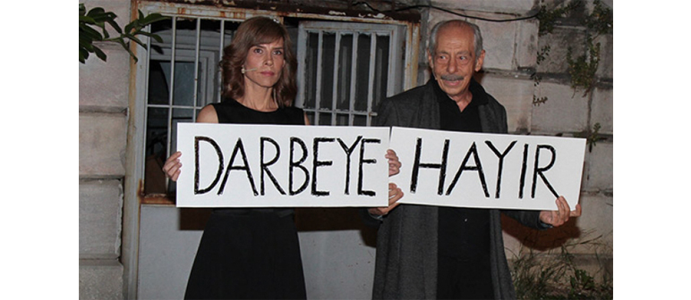 Արտակարգ ժողովրդավարութիւն