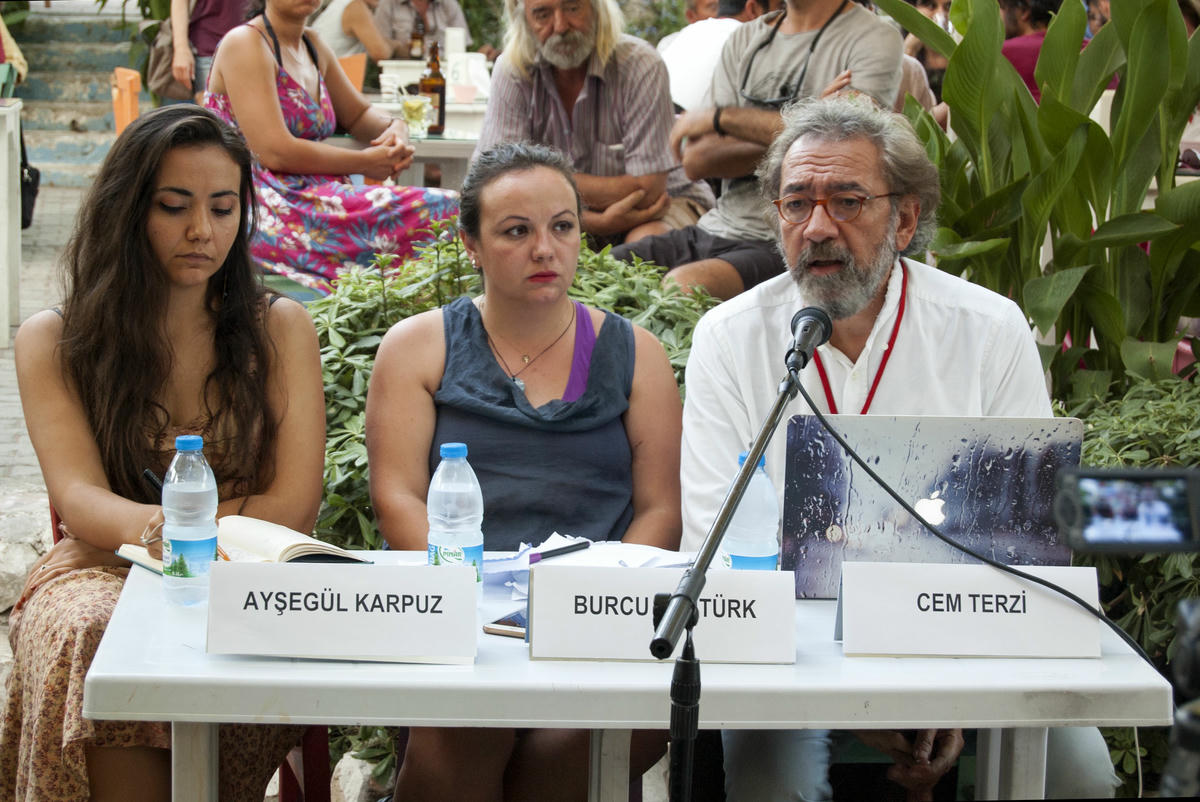 Տպաւորութիւններ Եգէականի ափերէն