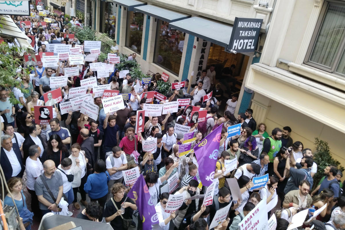 Gezi Direnişi 11 yaşında: Dayanışma'dan "Karanlık gider, Gezi Kalır" buluşması
