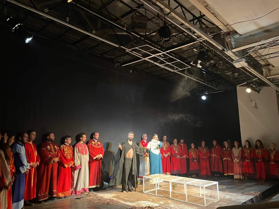 «Եոլճու» թատերախումբի փայլուն յաջողութիւնը