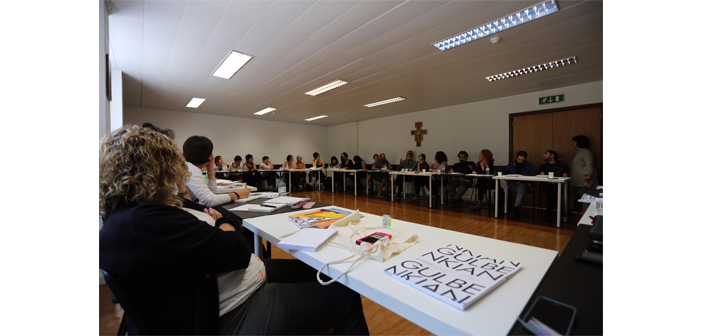 Աղուոր բաներ կը պատահին