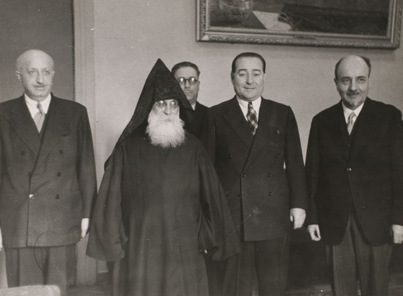 Patrik Haçaduryan'dan Adnan Menderes'e: "Teessüfle bildirmek mecburiyetindeyim ki..."