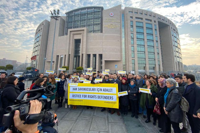 "Zor zamanlarda sivil toplum" raporu yayınlandı