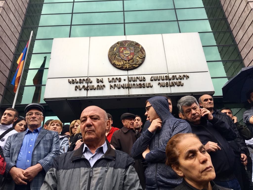 Paşinyan bağımsız yargı istiyor