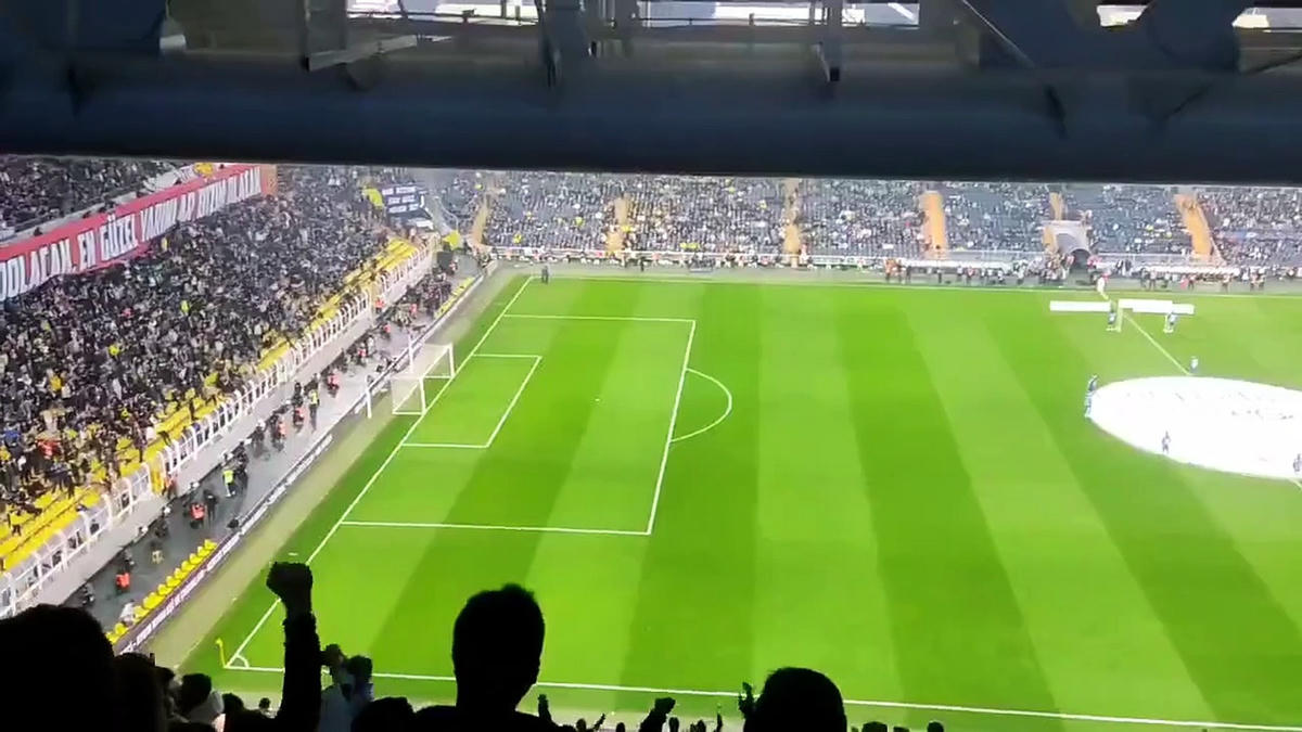 "Hükümet tribünleri kriminalize etmeye çalışıyor"