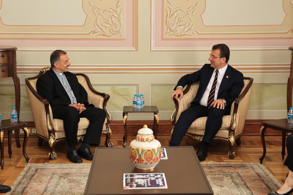 Քամփ Արմէնի յանձնախումբի հանդիպումը Քաղաքապետ Իմամօղլուի հետ