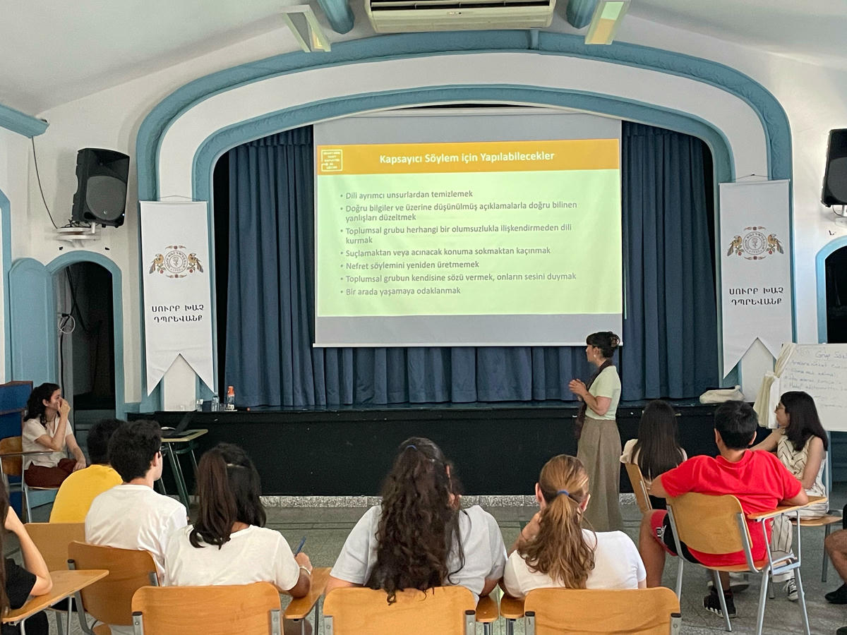 Hrant Dink Vakfı’ndan Tıbrevank öğrencilerine: Kapsayıcı Dil Atölyesi