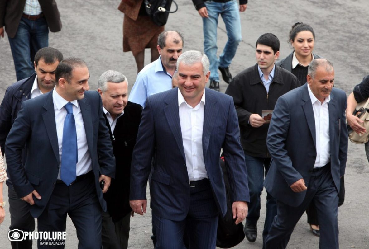 Tutuklu Ermeni-Rus iş insanı Karapetyan, siyasi bir hareket kuruyor