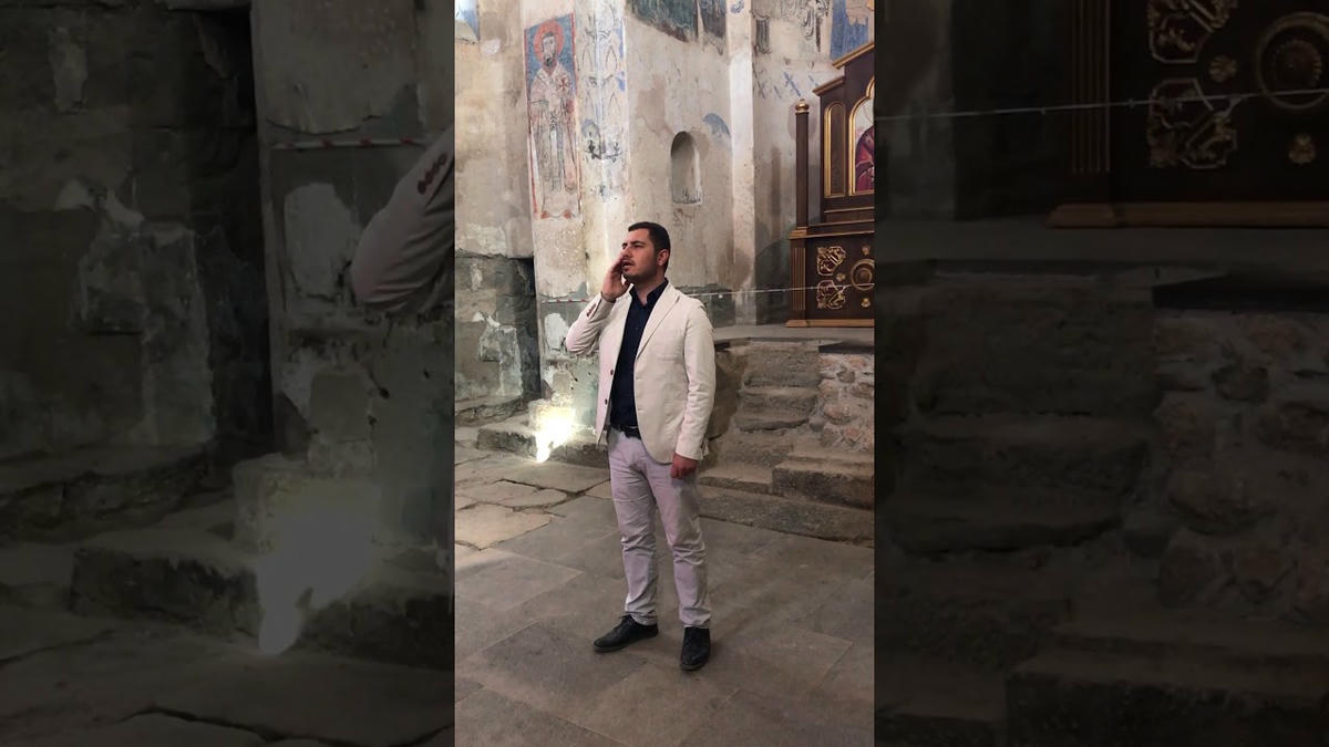 Akhtamar'daki kilisede ezan okuyup sosyal medyada paylaştılar