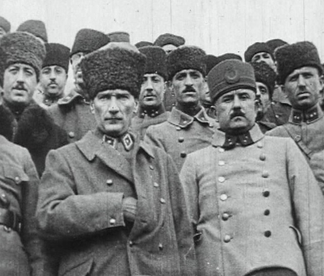 "Devletin tüm imkanları birinci grup Türkler için ayrıldı"