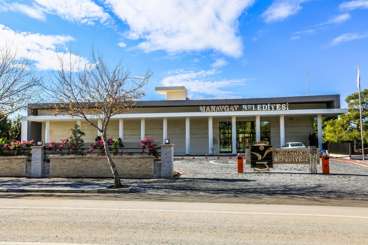 Manavgat Belediyesi'ne yolsuzluk operasyonu: Belediye başkanı dahil çok sayıda gözaltı kararı