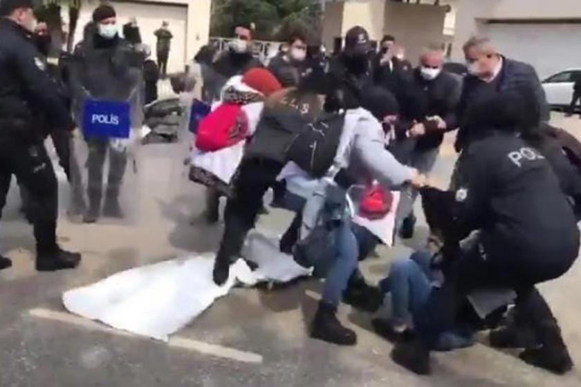 Հակազդեցութիւնը կը ծաւալի սղաճի եւ աղքատութեան դէմ