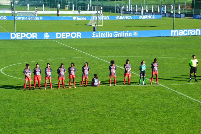 İspanyol kadın futbolcu Maradona için saygı duruşunda bulunmayı reddetti