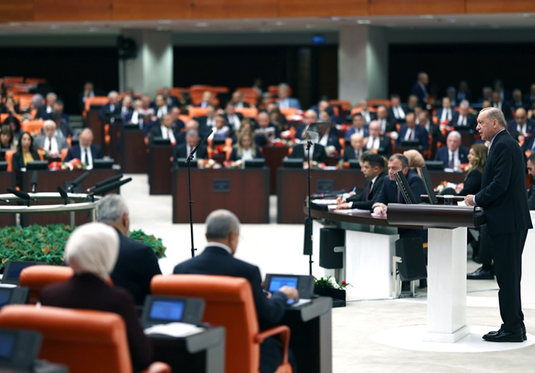 Erdoğan: Sürecin son derece hassas olduğunun farkındayız