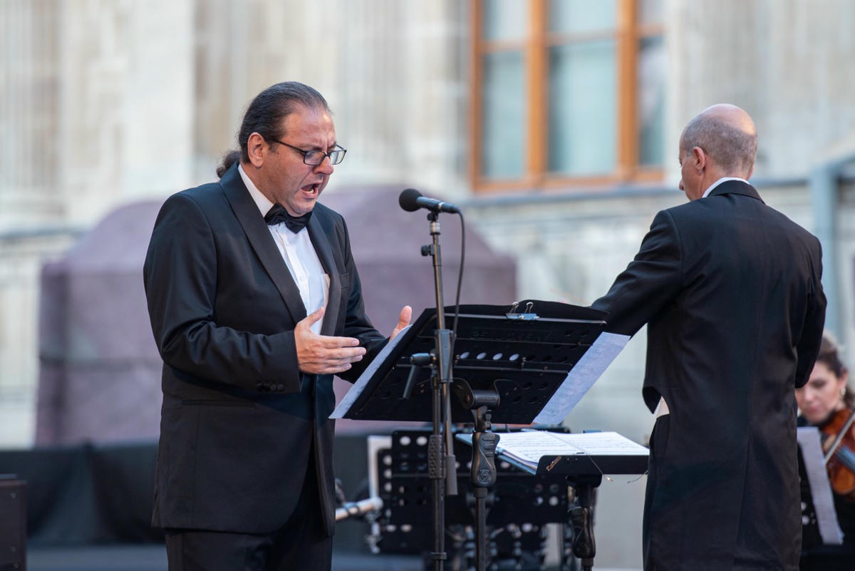 Օփէրայի Փառատօնը եւ Գէորգ Դաւիթեան