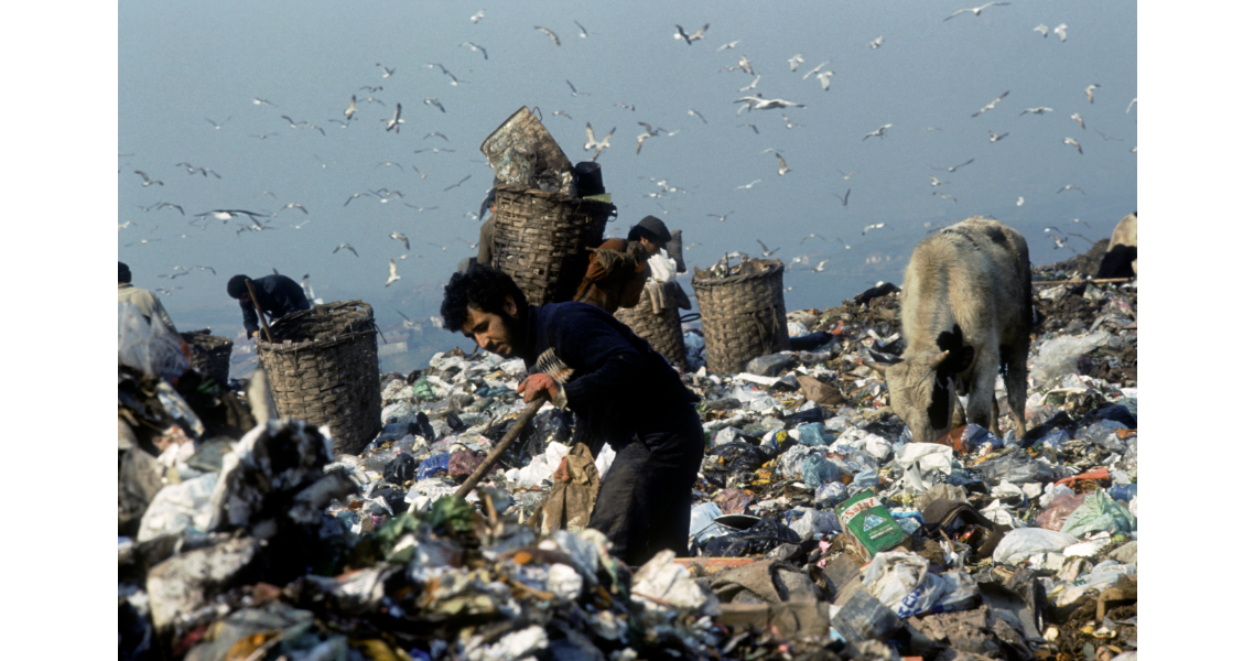 "I want to hand over this archive and be liberated”