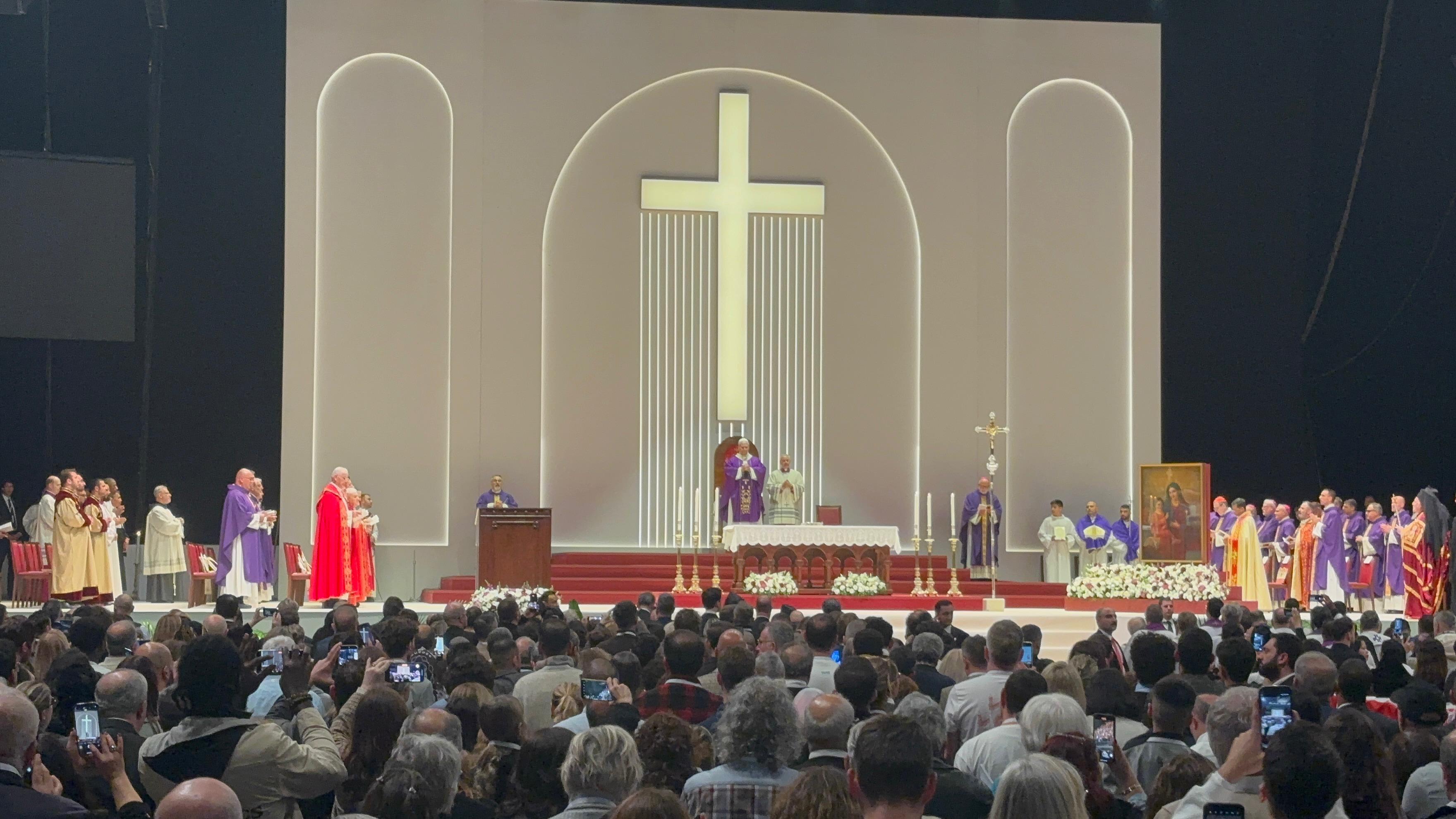 Papa 14. Leo halka açık vaazında binlerce kişiye hitap etti