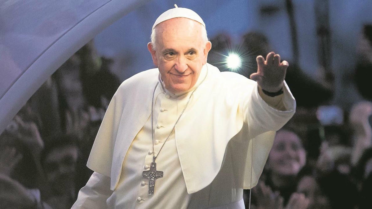 Papa Francis'e suikast iddiası: İtalya'da bir Türk tutuklandı