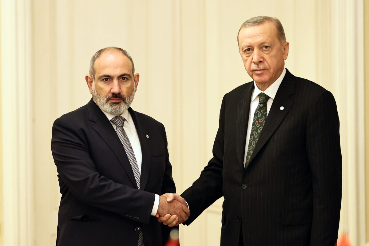 Paşinyan ve Erdoğan telefonda görüştü