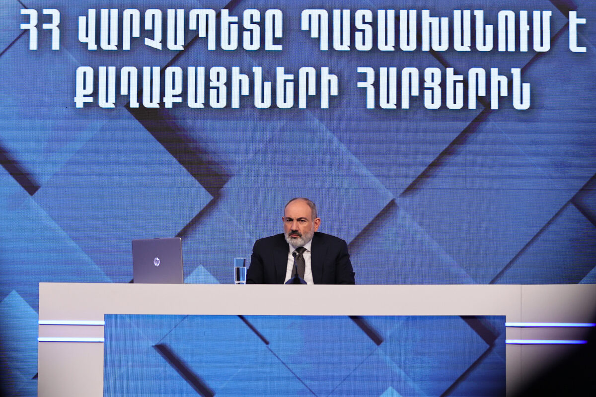 "Azerbaycan'ın barış anlaşması ilkelerine bağlı olup olmadığı net değil"