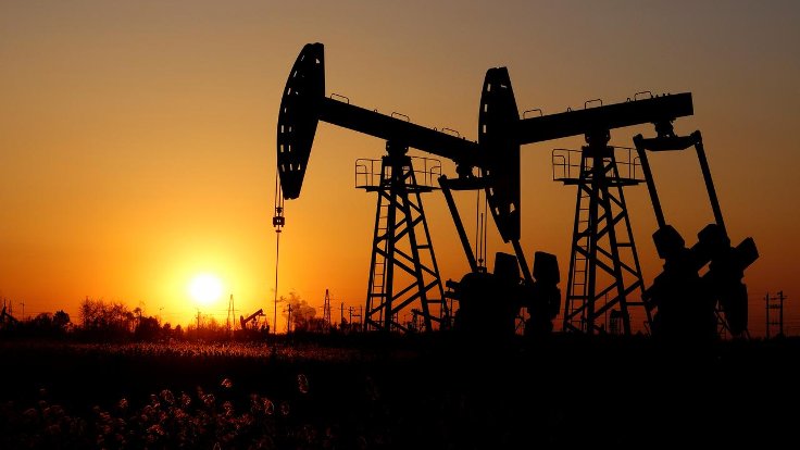 Petroldeki düşüşün nedeni stok paniği