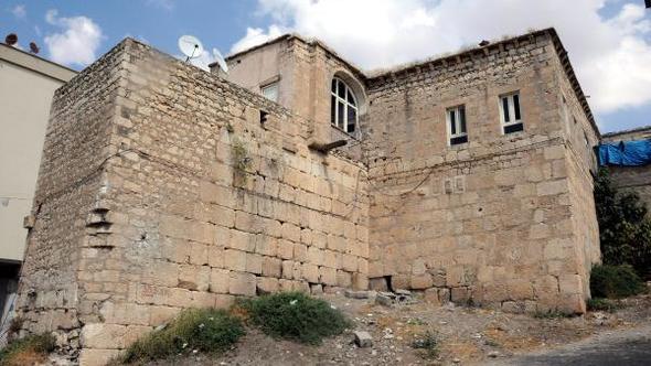 Diyarbakır'da polisler de Ermeni "definesi" peşinde