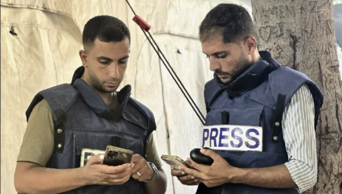 İsrail, Gazze'de gazetecilerin çadırını vurdu: 5 gazeteci hayatını kaybetti