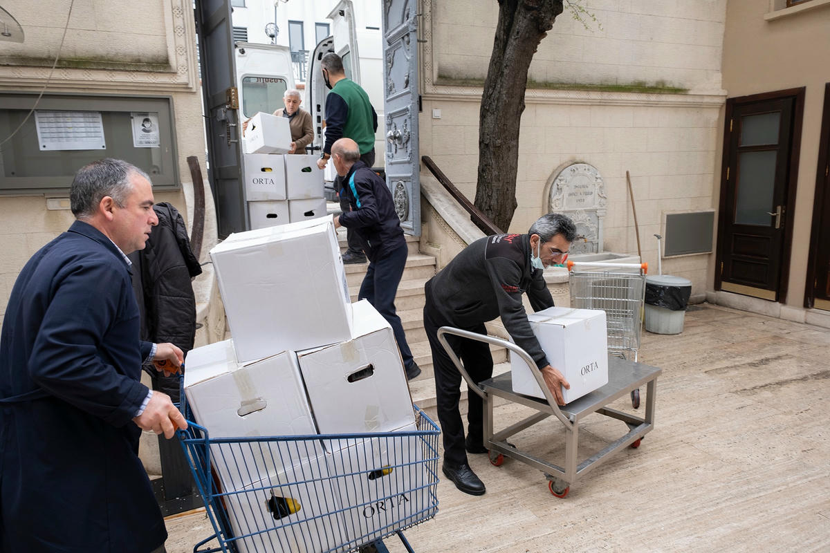Ermeni toplumunda yoksulluk: Yaşlı ve maddi zorluk içindeki kadınlar seslerini duyurmak istiyor