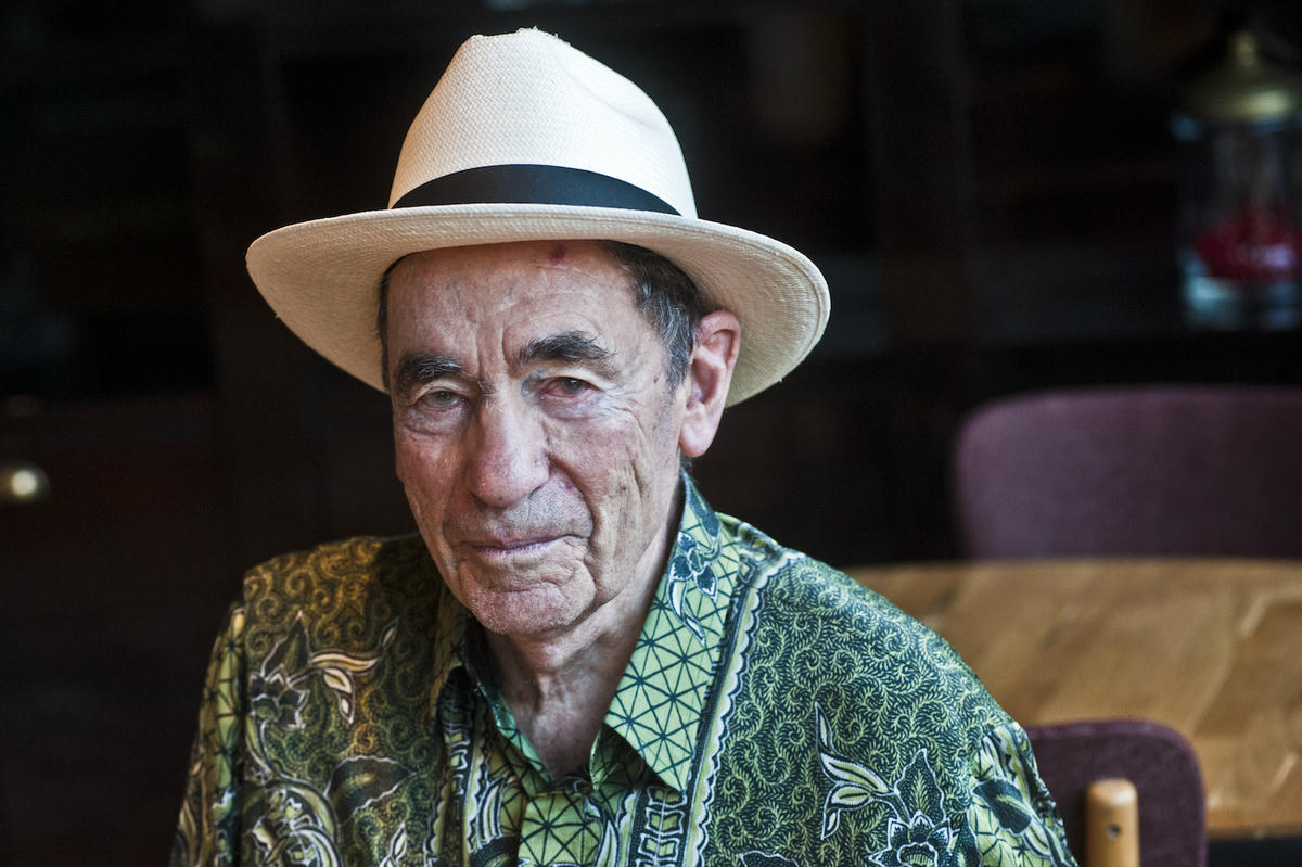 'Gerçekçi olmayı reddetik, gerçekçi olmak Apartheid ile uzlaşmak demekti'