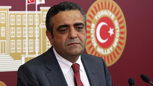 Լրտեսութեան նախագիծը առկախուած