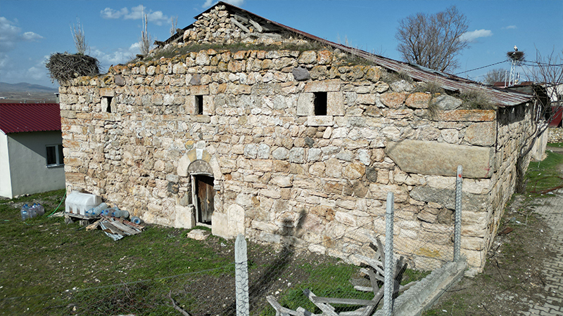 Sivas'ta  satışa çıkarılan kilise için soru önergesi