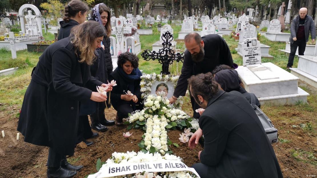 Şimuni Diril'in mezarı